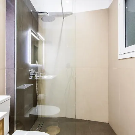 Appartamento Renovated Near Acropolis Atene