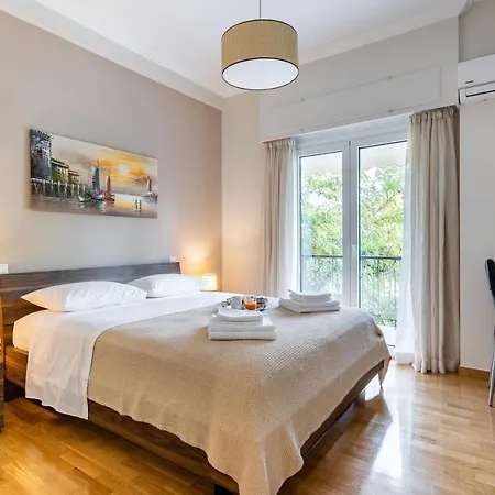 Renovated Near Acropolis Appartamento Atene