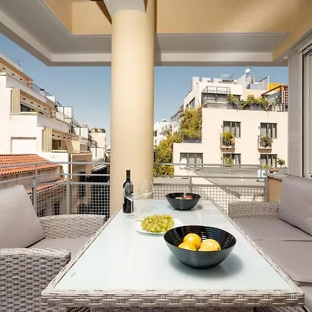 Prime Location Athens, Big Balcony Athén