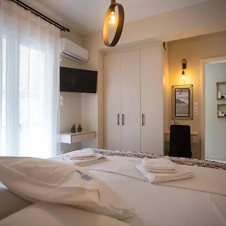 Apartment Nefeli By Heloni