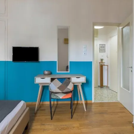 Cozy Hilton Hideaway: & Modern Appartamento Atene
