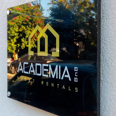 Academia By The Park 아파트 *