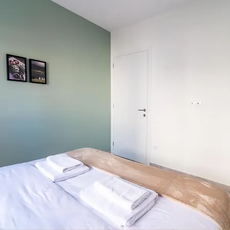 Stunning 2-bedrooms In The Heart Of Appartement Athene