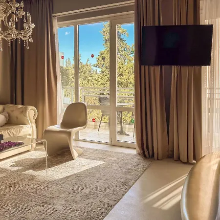 St George Lycabettus Lifestyle Hotel Atene