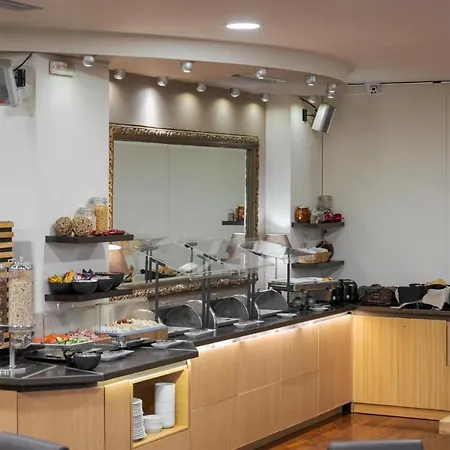 Hotel Acropolis Select 3*