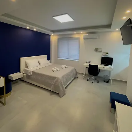 Monastiraki Heart - Luxury