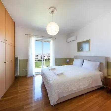 Alimos Sea View Apartment