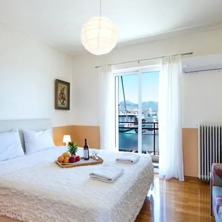 Apartment Alimos Sea View