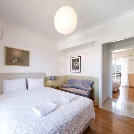 Apartment Alimos Sea View *