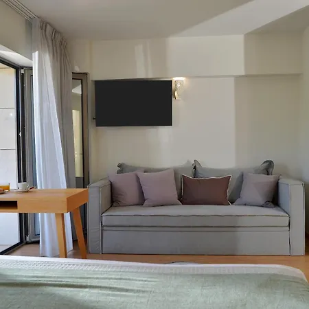 Mirivili Hospitality & Wellness Aparthotel