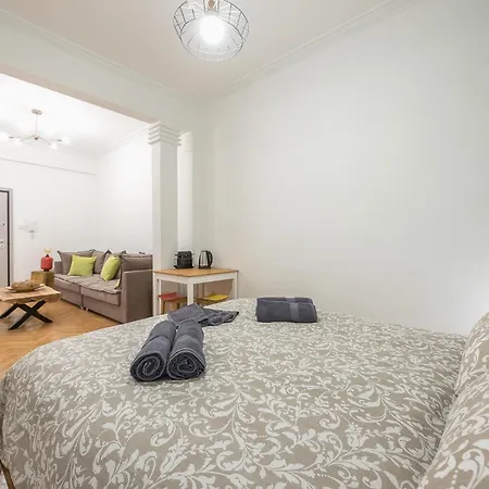 Apartment Stylish Luxury At Ampelokipi Metro Station Athens