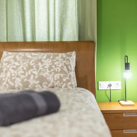Stylish Luxury At Ampelokipi Metro Station Apartment
