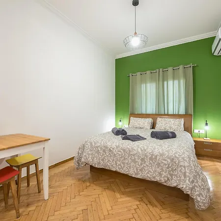 Stylish Luxury At Ampelokipi Metro Station Apartment Athens