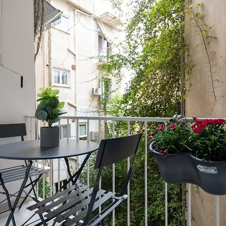 Digital Nomad Friendly & Premier In Plaka Апартаменты *