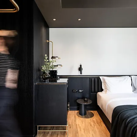 The Modernist Hotel 4*