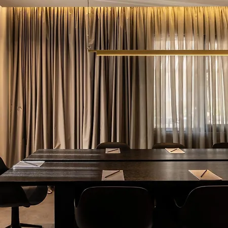 The Modernist Hotel Atenas