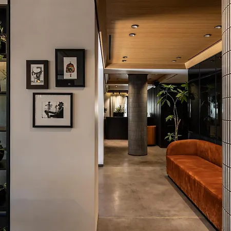 Hotel The Modernist 4*