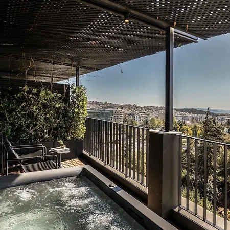 The Modernist Hotel 4*
