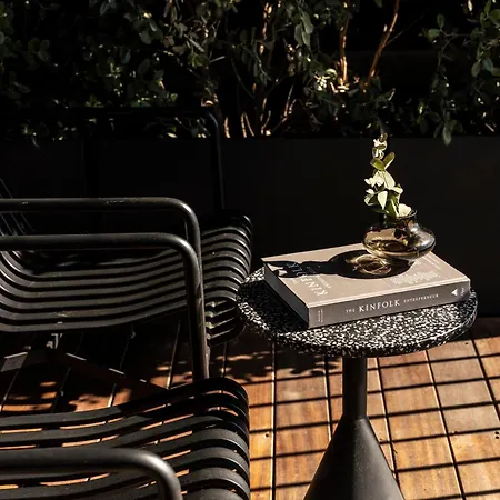 The Modernist Hotel Atenas