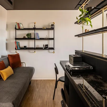 Hotel The Modernist