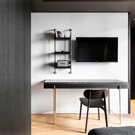 The Modernist Hotel 4*
