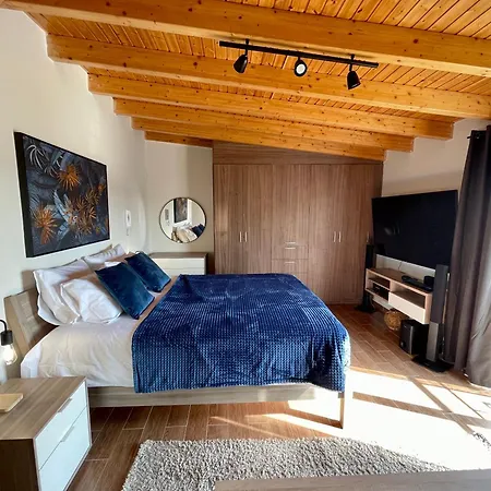 Διαμέρισμα Deluxe With Sea View *