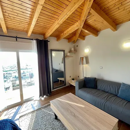 Διαμέρισμα Deluxe With Sea View *