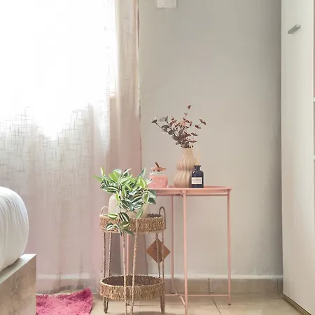 Cozy With Yard & Charm In *