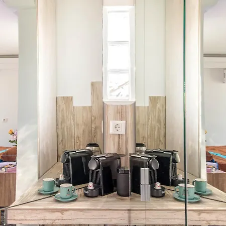 Parthenon Crown Penthouse Appartement *
