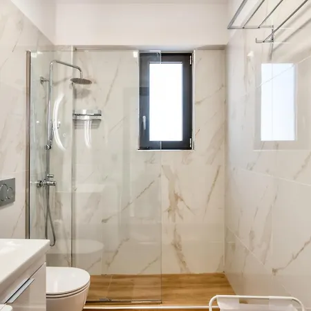 Apartment Medusa In Agios Dimitrios Athens