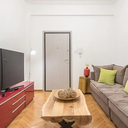 Apartment Stylish Luxury At Ampelokipi Metro Station *