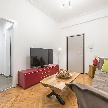 Apartment Stylish Luxury At Ampelokipi Metro Station
