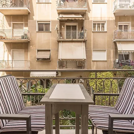 Stylish Luxury At Ampelokipi Metro Station Apartment Athens