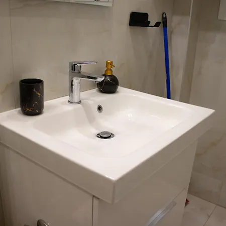 Moon Haven Near Acropolis With 100mbps Wifi Athens