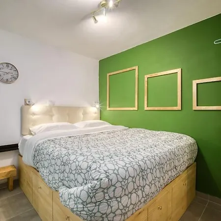 Modern Boutique Apartment Athens