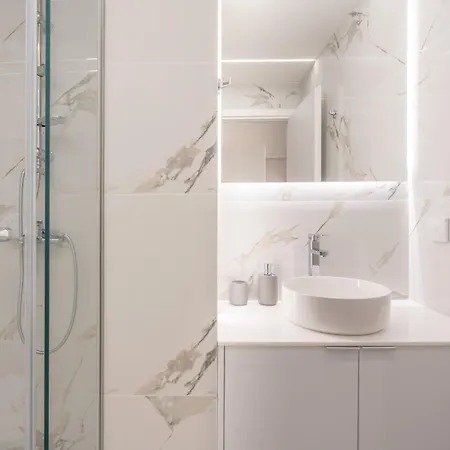 Exclusive And Deluxe In Apartman
