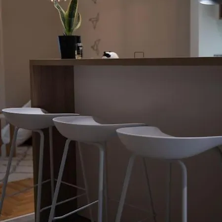Apartment Athenian Urban Escape 2-br Athens