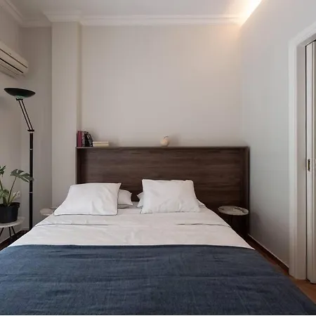 Athenian Urban Escape 2-br Apartment *