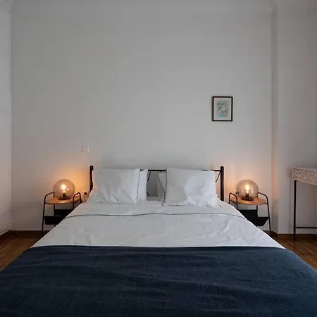 Athenian Urban Escape 2-br * Athens