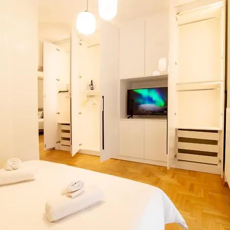 Central Marousi 3br Gem Apartment *