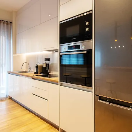 Apartment Central Marousi 3br Gem