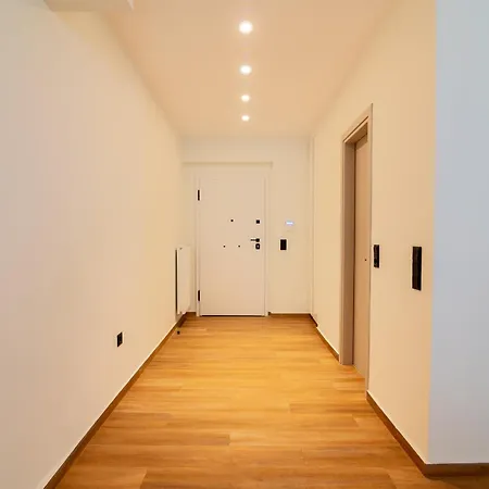 Central Marousi 3br Gem *