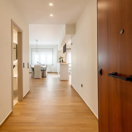 Apartment Central Marousi 3br Gem