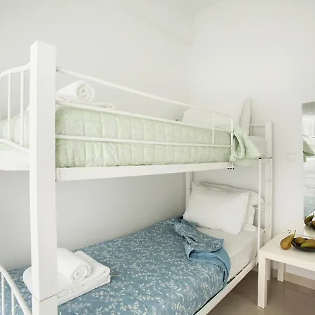 2 Bedroom By The Sea - Varkiza Apartment *