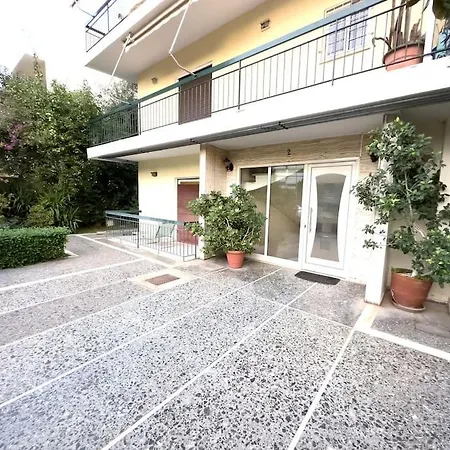 2-bed Gem In Serene Locale