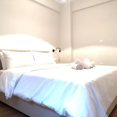 2-bed Gem In Serene Locale * Athens