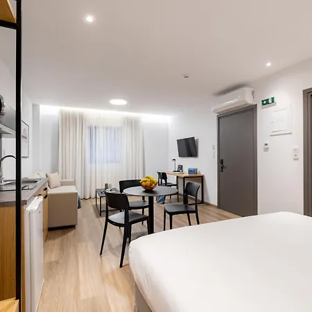 Earos Urban Living Apartamento Atenas