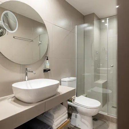Earos Urban Living Atenas