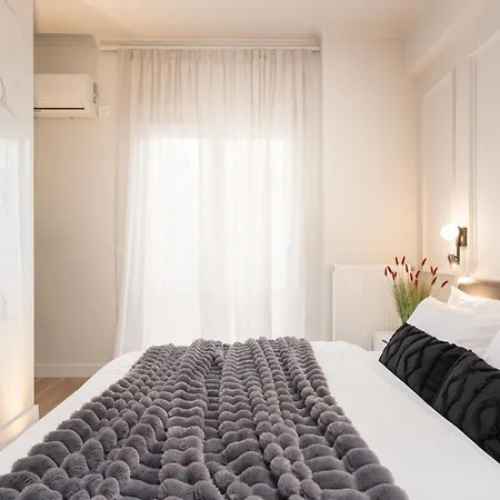 Artsy Loft In The Heart Of Koukaki Athens
