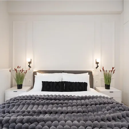 Apartment Artsy Loft In The Heart Of Koukaki Athens